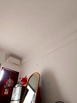 Cako-naka online show from December 18, 2025, 2:27 am