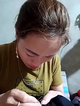 little-effy online show from February 22, 2026, 12:51 pm