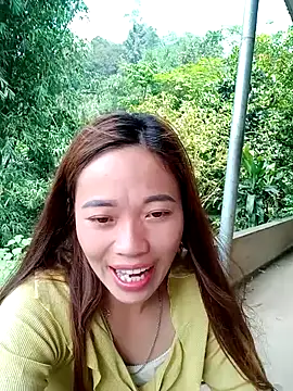 little-effy online show from April 21, 2026, 6:53 am