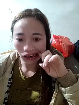 little-effy online show from February 23, 2026, 1:33 pm