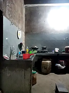 little-effy online show from February 26, 2026, 10:10 pm