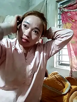 little-effy online show from February 9, 2026, 6:22 am