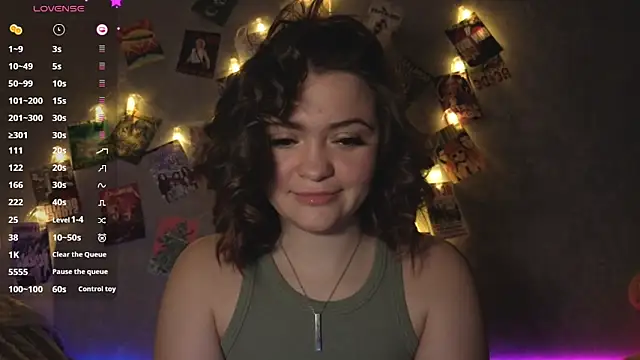 YummyTira online show from January 7, 2026, 12:37 am