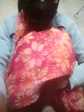 Snapshot of Laxmi9090 chatting on February 6, 2026, 11:01 pm Laxmi9090 online show from February 6, 2026, 11:01 pm