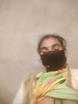 Snapshot of Laxmi9090 chatting on February 5, 2026, 2:13 pm Laxmi9090 online show from February 5, 2026, 2:13 pm