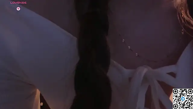 EmmaPratt online show from February 9, 2026, 1:03 am