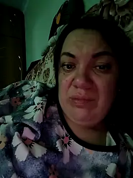 Snapshot of LimonLoveqw chatting on February 18, 2026, 6:37 pm LimonLoveqw online show from February 18, 2026, 6:37 pm