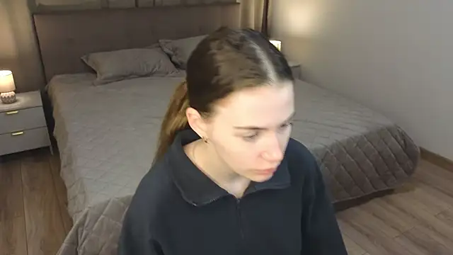 LouieRemeder online show from December 20, 2025, 4:15 am