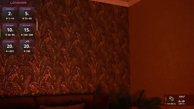 MollyyMayy online show from July 17, 2026, 2:09 am