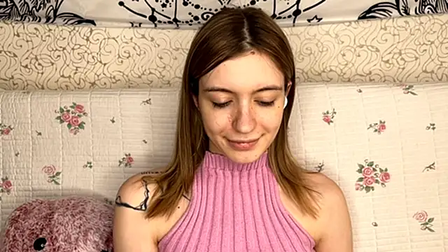 Snapshot of Shining_Robi chatting on February 10, 2026, 12:37 pm Shining Robi online show from February 10, 2026, 12:37 pm