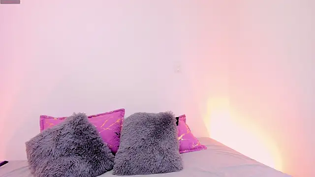 Lilicopper    online show from January 9, 2026, 9:33 pm