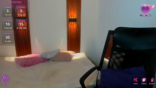 VivianOwen9 online show from January 17, 2026, 11:47 am