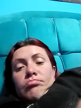 Annelis1 online show from January 7, 2026, 11:21 pm