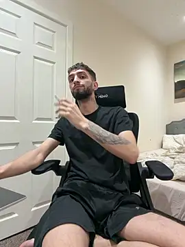 Juliann69Ramiro online show from March 15, 2026, 11:56 pm