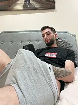 Juliann69Ramiro online show from March 14, 2026, 6:58 pm