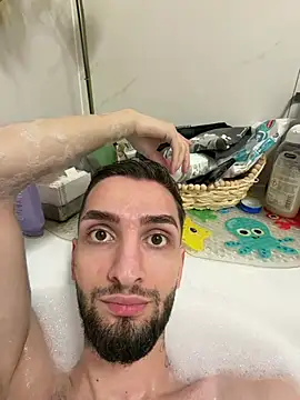 Juliann69Ramiro online show from March 8, 2026, 8:45 pm