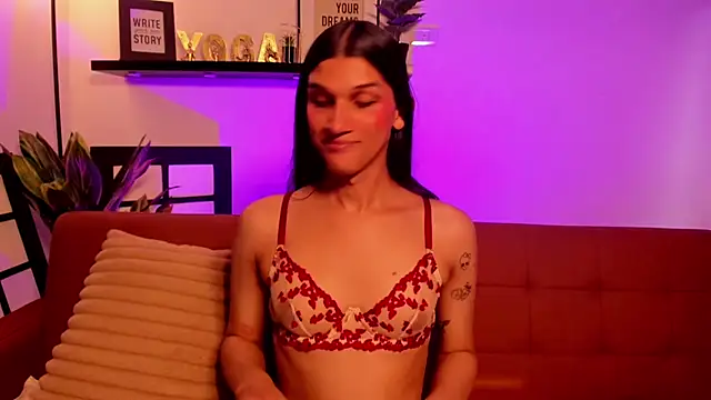 Bianca baldwin  online show from June 7, 2026, 10:04 pm