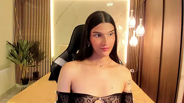 Bianca baldwin  online show from December 16, 2025, 8:57 pm