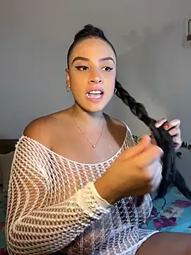 Lena-Williamss online show from May 11, 2026, 4:14 am