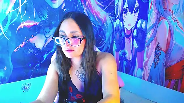 Akane hot  online show from April 28, 2026, 2:27 am