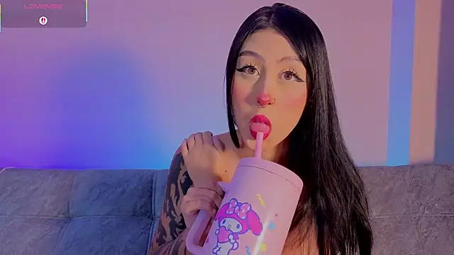 sharonbone online show from July 5, 2026, 12:04 am