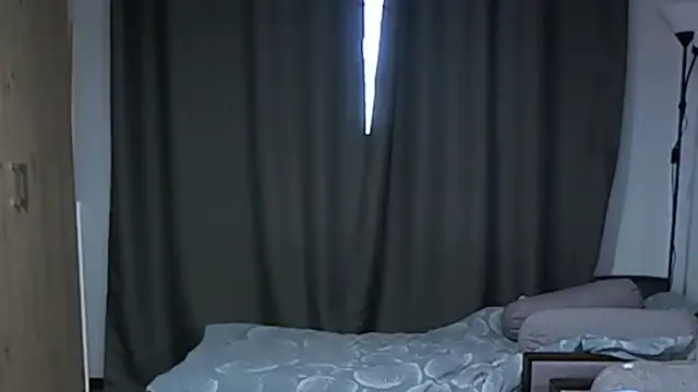 ArianaxSky online show from June 15, 2026, 4:34 am