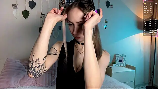 Snapshot of sun_under_skyy chatting on May 14, 2026, 5:15 am sun under skyy online show from May 14, 2026, 5:15 am