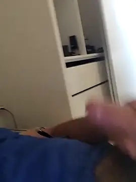 Snapshot of Edward777gth chatting on December 16, 2025, 1:04 pm Edward777gth online show from December 16, 2025, 1:04 pm