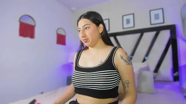 ivyy blue1 online show from December 23, 2025, 3:06 am