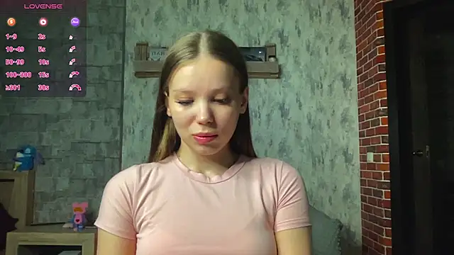 Cara Sweet1 online show from May 8, 2026, 5:39 pm