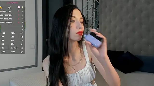 ChiaClonts online show from February 3, 2026, 11:15 am