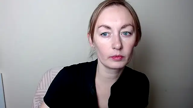 LiaSeass  online show from January 7, 2026, 7:24 am