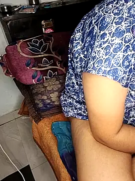 Desi bhabhi299 online show from December 19, 2025, 5:04 pm