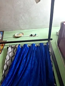 Snapshot of Mr-Mrs-couple chatting on December 20, 2025, 6:11 pm Mr-Mrs-couple online show from December 20, 2025, 6:11 pm