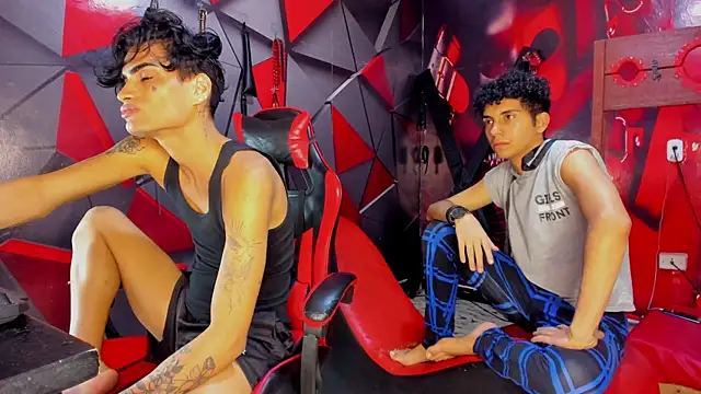 Hot Boys Without Limits online show from January 13, 2026, 4:16 am