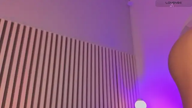 Ariana klarts online show from June 20, 2026, 12:43 pm