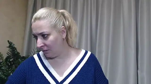 sweetpussy13 online show from October 30, 2025, 8:34 am