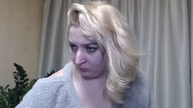 sweetpussy13 online show from March 18, 2025, 10:17 am