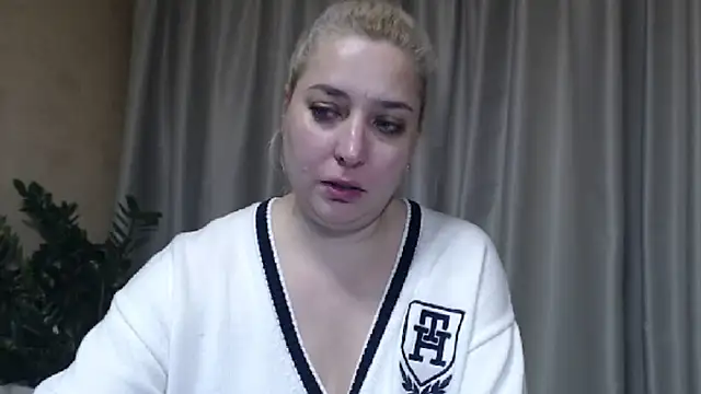 sweetpussy13 online show from November 22, 2025, 8:46 am