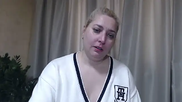 sweetpussy13 online show from April 24, 2026, 5:31 am