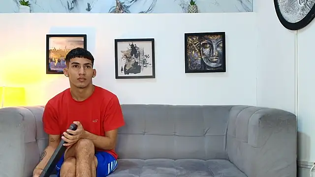 DIAMOND BLACKS online show from March 6, 2026, 7:47 am