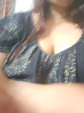 Sexy doctor72 online show from May 17, 2026, 6:08 pm