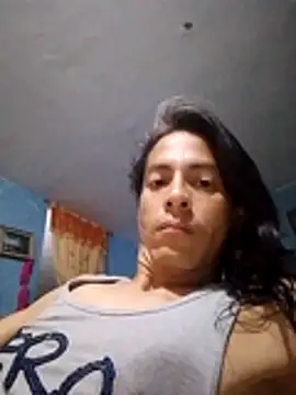 angeliChacon online show from May 9, 2026, 4:27 am