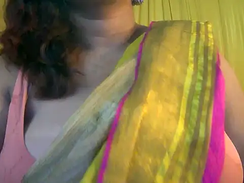 Snapshot of MISTI_KOLK chatting on June 6, 2026, 8:52 am MISTI KOLK online show from June 6, 2026, 8:52 am