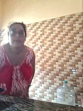 MISTI KOLK online show from July 19, 2026, 4:43 am