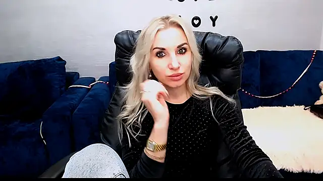 Hanna--Sweet online show from December 16, 2025, 11:36 am