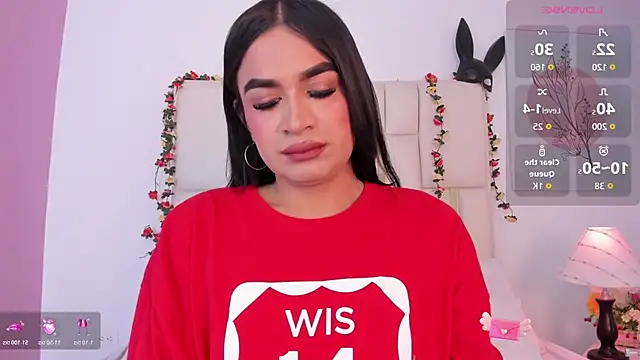 Silvanna-Casstro online show from December 18, 2025, 11:47 am