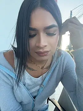 Snapshot of Silvanna-Casstro chatting on August 8, 2026, 11:28 am Silvanna-Casstro online show from August 8, 2026, 11:28 am