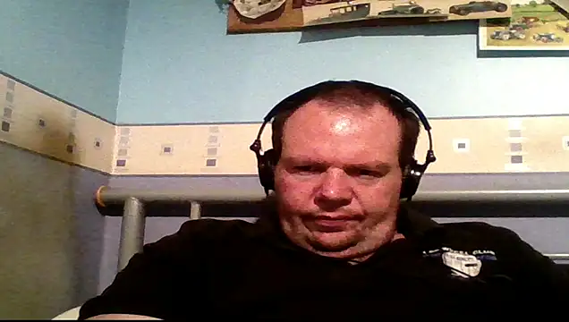 mrhardcock12 online show from February 7, 2026, 9:45 pm