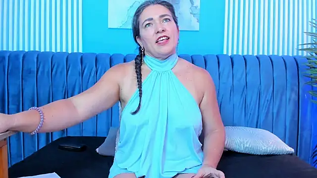 dahianeconnor online show from April 29, 2026, 5:30 pm